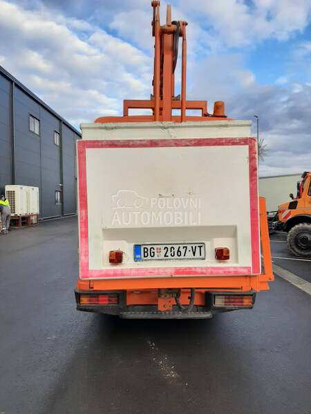 Mercedes Benz 709 DKA