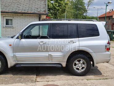 Mitsubishi Pajero 3.5