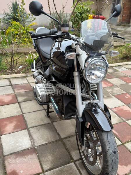 BMW R1200R