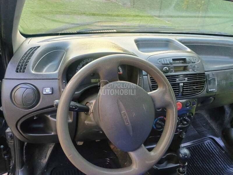 Fiat Punto 