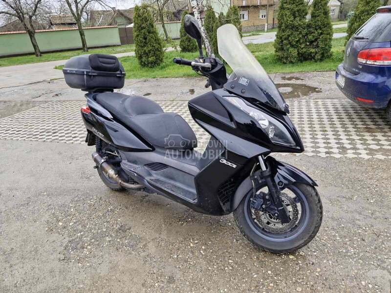 Kymco downtown 300