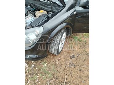 Opel Astra H 