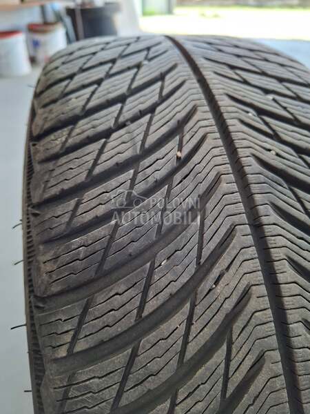 Michelin 225/40 R18 Zimska