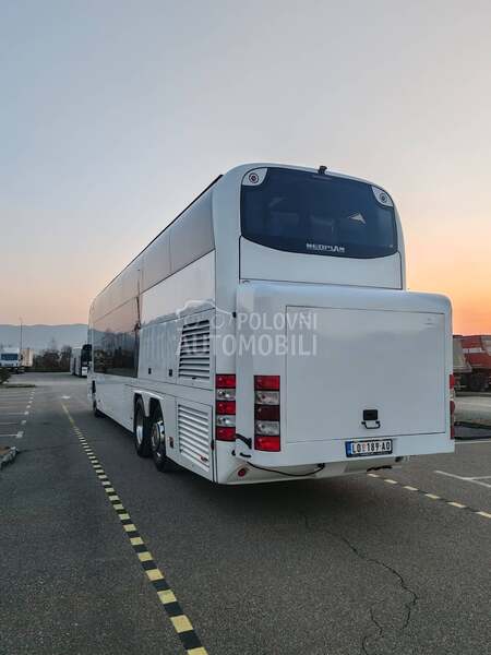 Neoplan Skyliner