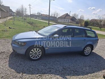 Volvo V50 