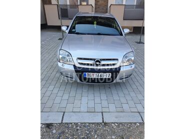 Opel Signum 1.9 cdti