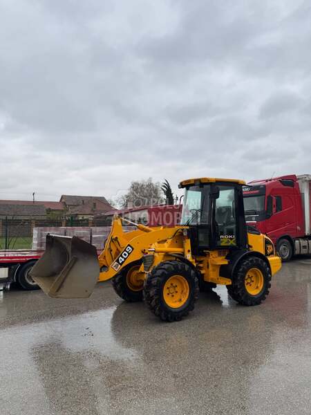 JCB 409