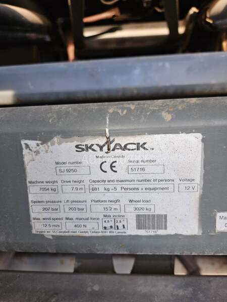 makazasta platforma Skyjack