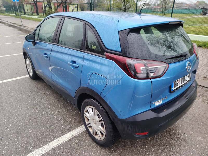 Opel Crossland X  