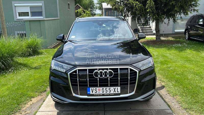 Audi Q7 S LINE