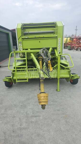 Claas Rollant 46