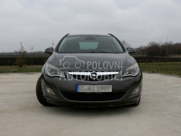 Opel Astra J Cosmo, Reg God Dana