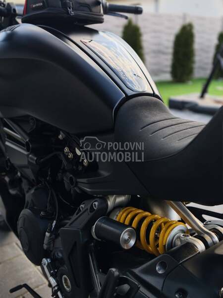 Ducati Diavel 1260 Dark Stealth