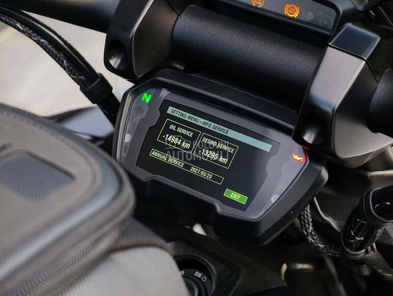 Ducati Diavel 1260 Dark Stealth