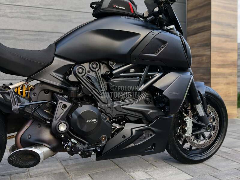 Ducati Diavel 1260 Dark Stealth
