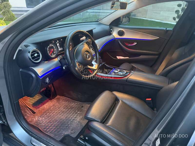 Mercedes Benz E 220 E220cdi