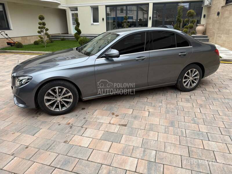 Mercedes Benz E 220 E220cdi