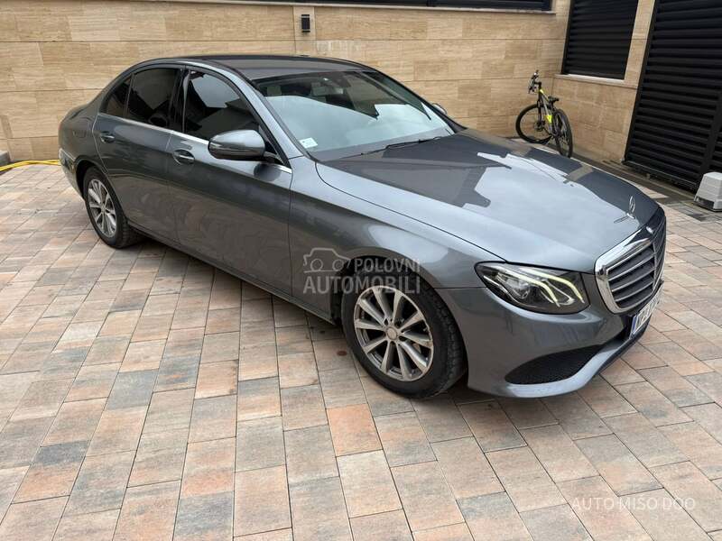 Mercedes Benz E 220 E220cdi