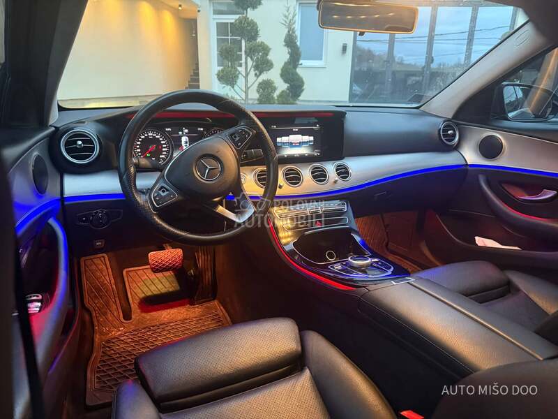 Mercedes Benz E 220 E220cdi