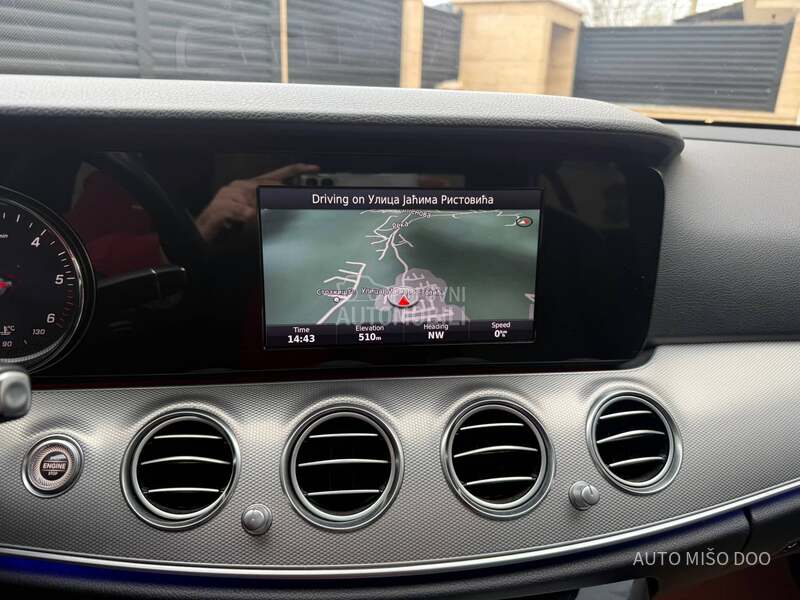 Mercedes Benz E 220 E220cdi