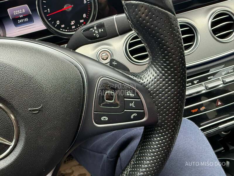 Mercedes Benz E 220 E220cdi