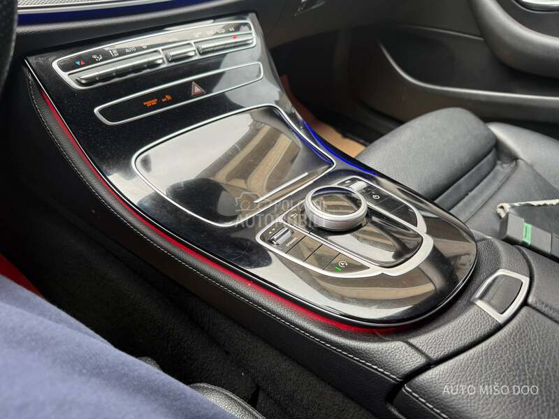 Mercedes Benz E 220 E220cdi