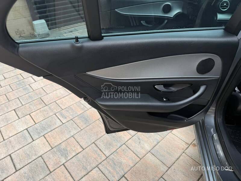 Mercedes Benz E 220 E220cdi