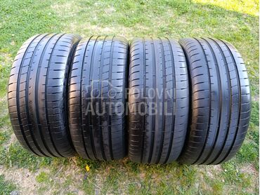 Goodyear 235/45 R18 Letnja