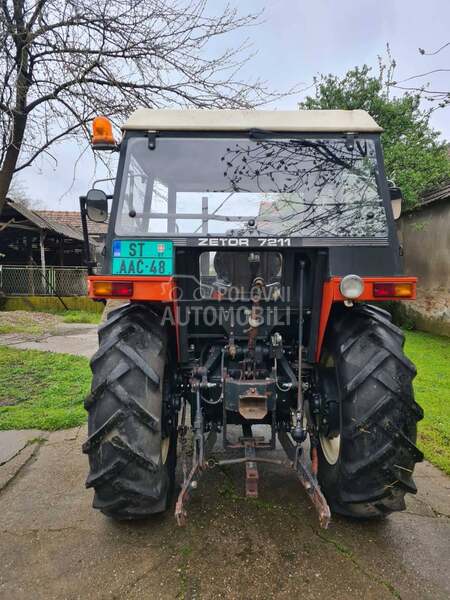 Zetor 7211