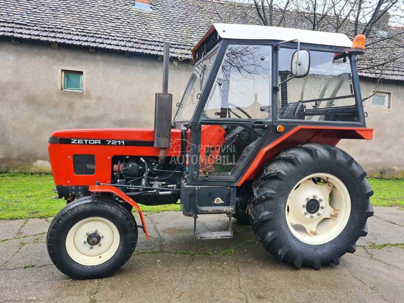 Zetor 7211