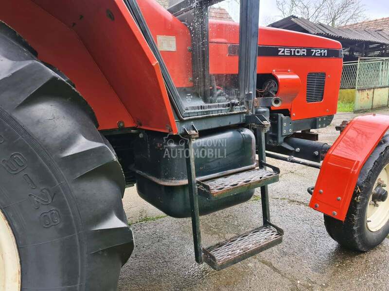 Zetor 7211