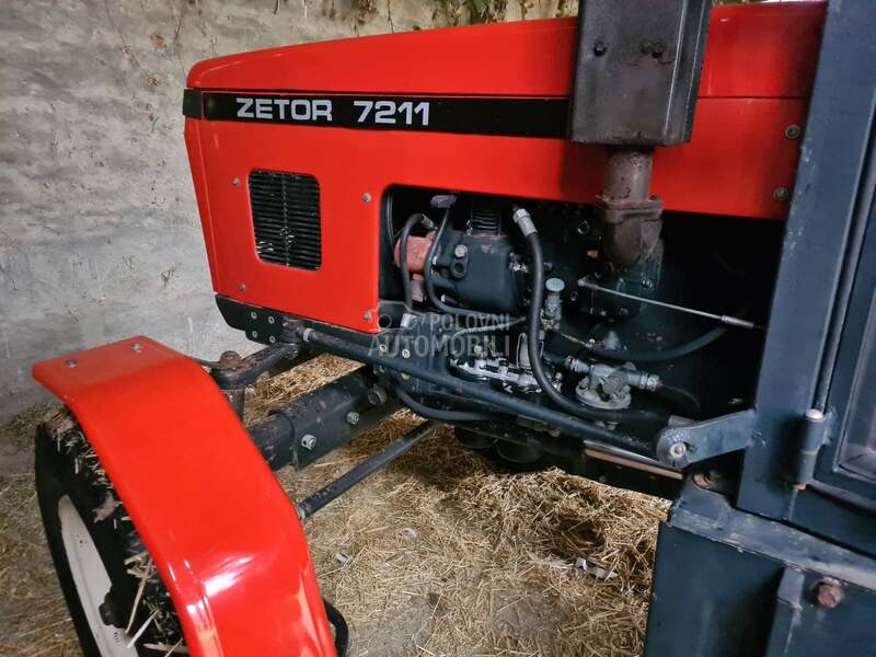 Zetor 7211