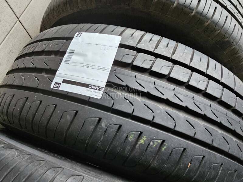 Continental 215/55 R17 Letnja