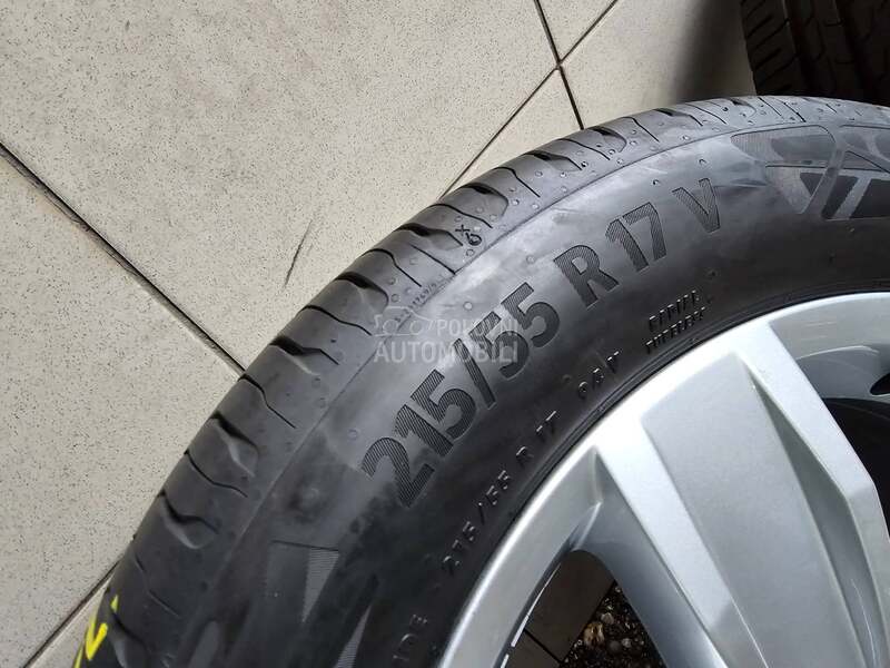 Continental 215/55 R17 Letnja