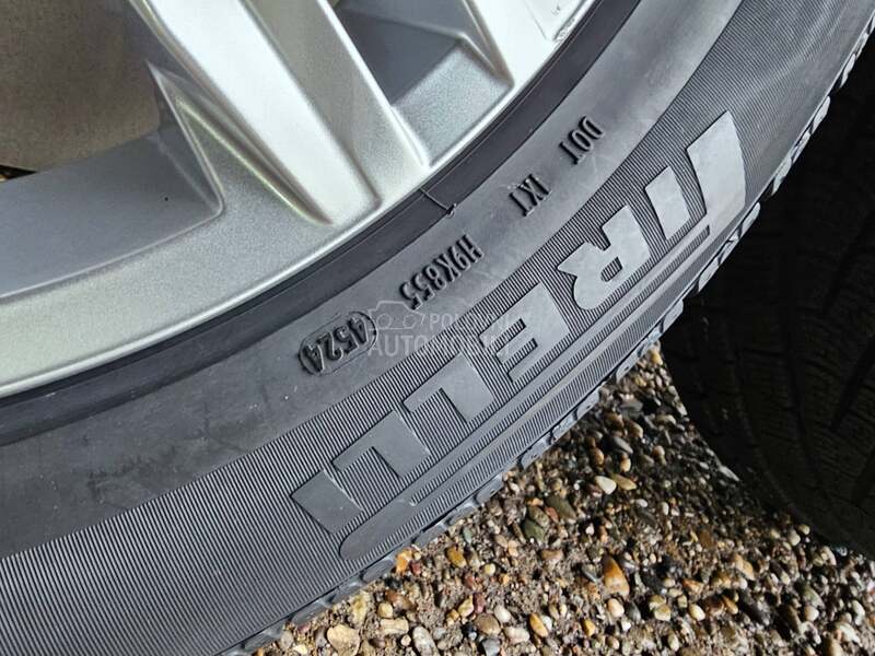 Pirelli 235/55 R18 Zimska