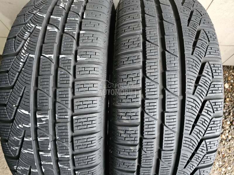 Pirelli 235/55 R18 Zimska