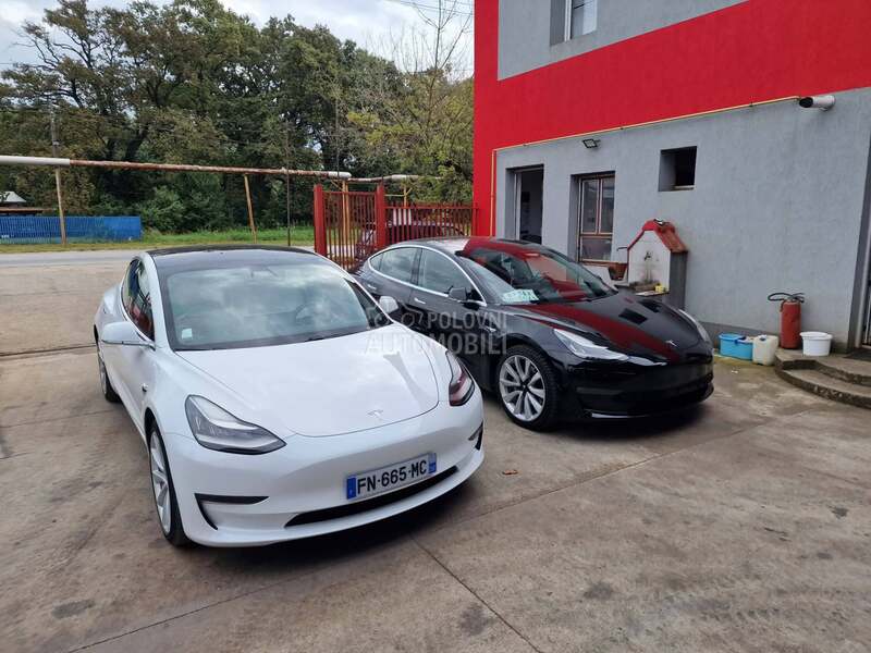 Tesla Model 3 long range