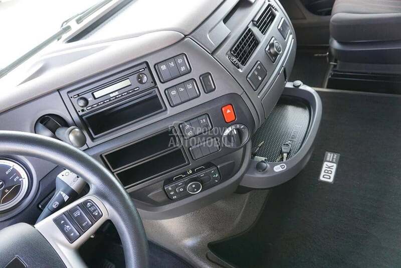 DAF 106 / 480 / DOM2044