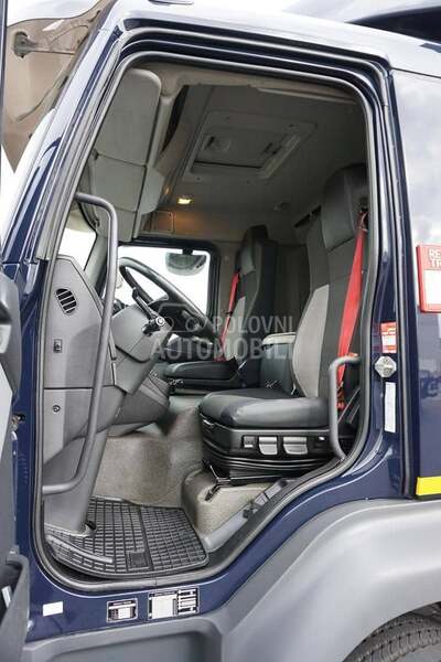 Renault D 16 / 280 / DOM2051