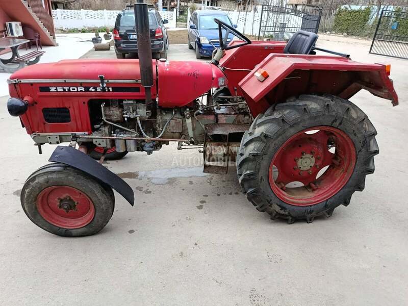 Zetor 4911
