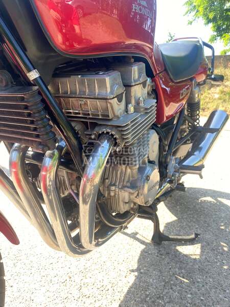 Honda CB750 sevenfifty