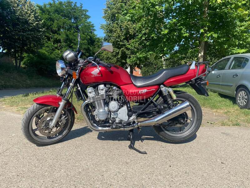 Honda CB750 sevenfifty