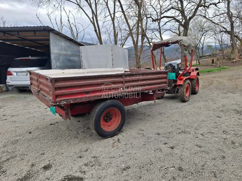 Tomo Vinković 818 i kiperka