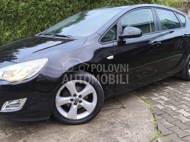 Opel Astra J 1.6B.AUTOM.