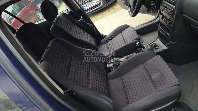 Opel Astra G 