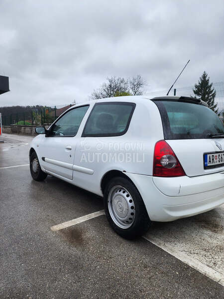 Renault Clio 