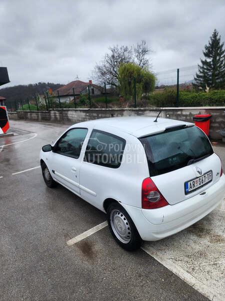 Renault Clio 