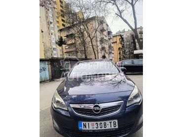 Opel Astra J 1.3 mJet ecoflex