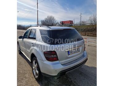 Mercedes Benz ML 320 4 matic