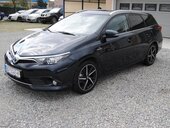 Toyota Auris HYBRID CVT